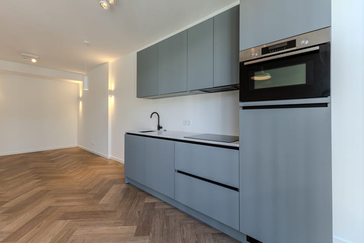 Foto 10 van Vinkenstraat 64-D