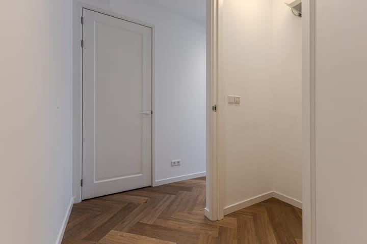 Foto 19 van Vinkenstraat 64-D