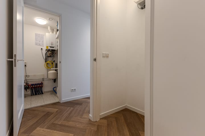 Foto 23 van Vinkenstraat 64-D