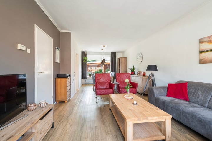 Foto 13 van Zwaluwstraat 9