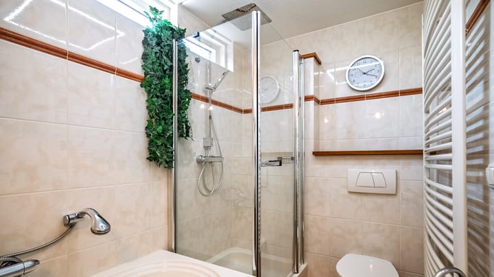 Foto 19 van Menagerie 1