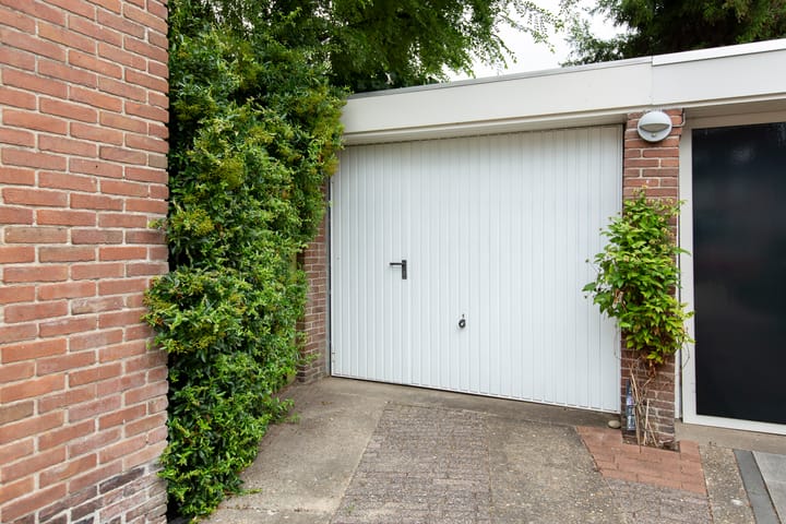 Foto 33 van Burg. v. Dobben de Bruijnstraat 29