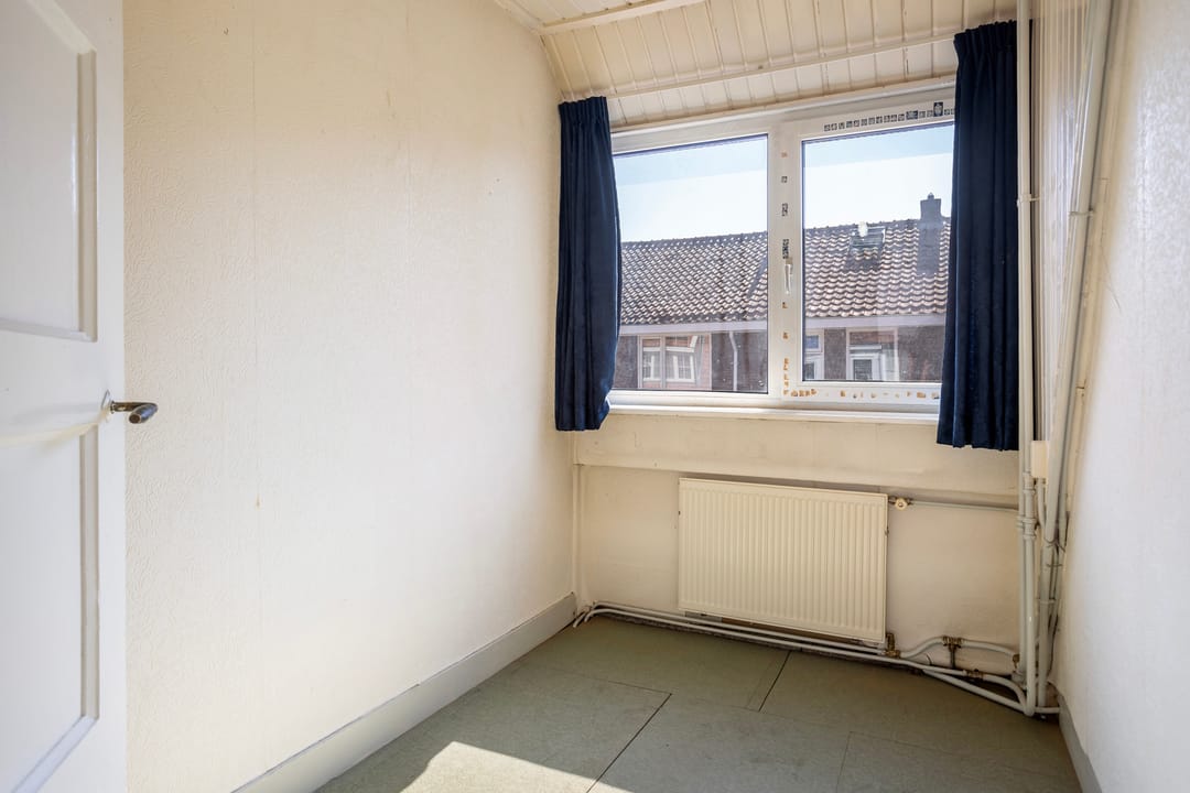 Foto 28 van van Ostadestraat 50