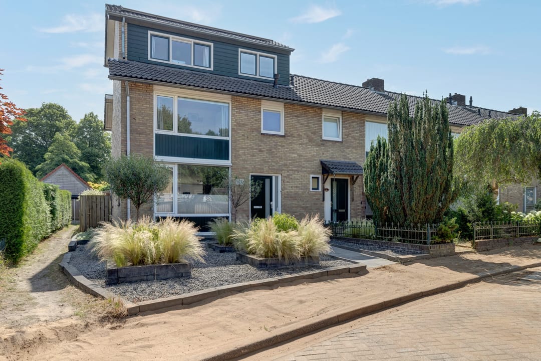 Foto 1 van Tonissenlaan 24