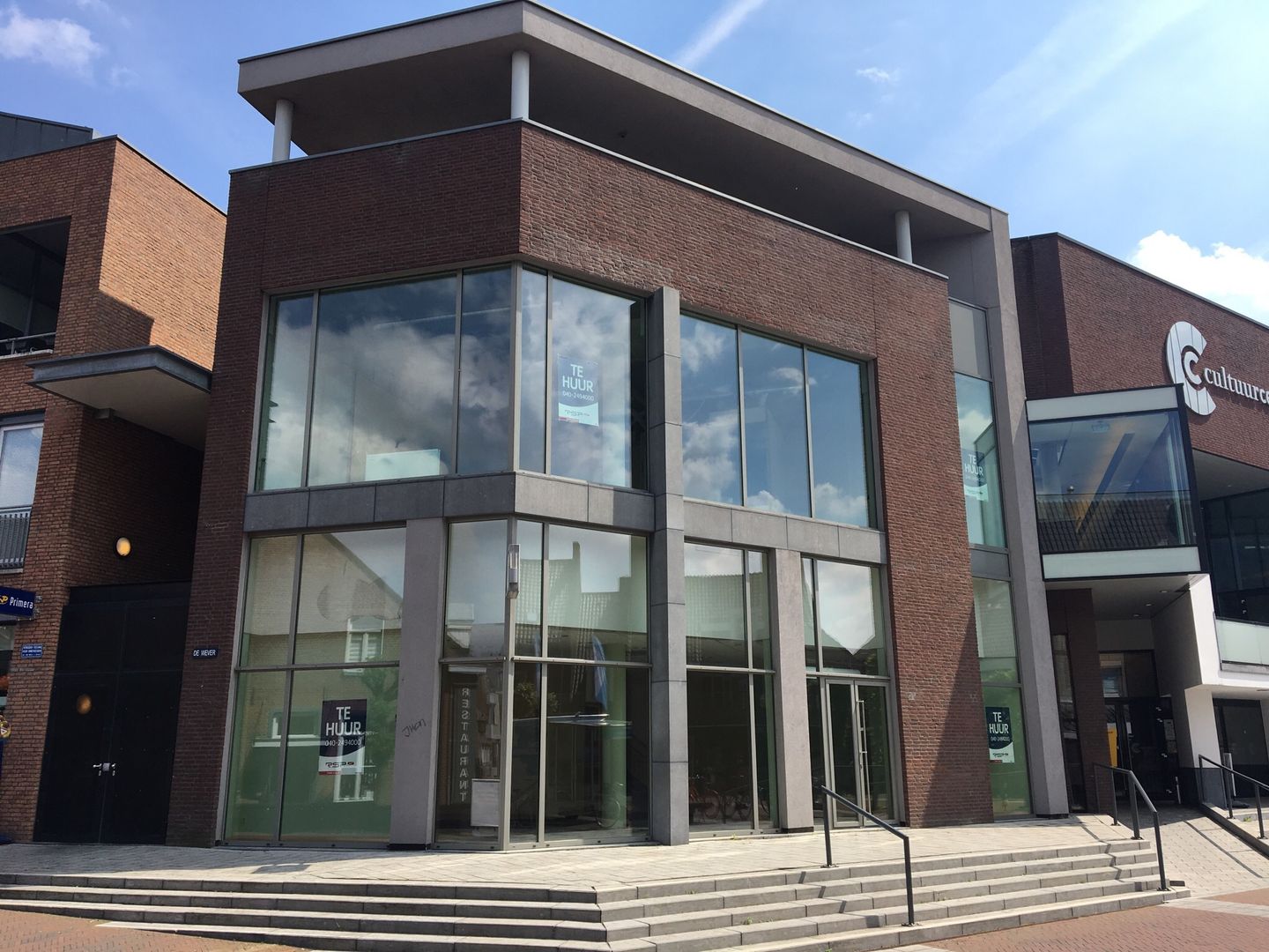 View photo 2 of Martinetplein 3