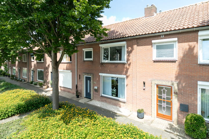 Photo 6 of Karel V Laan 45