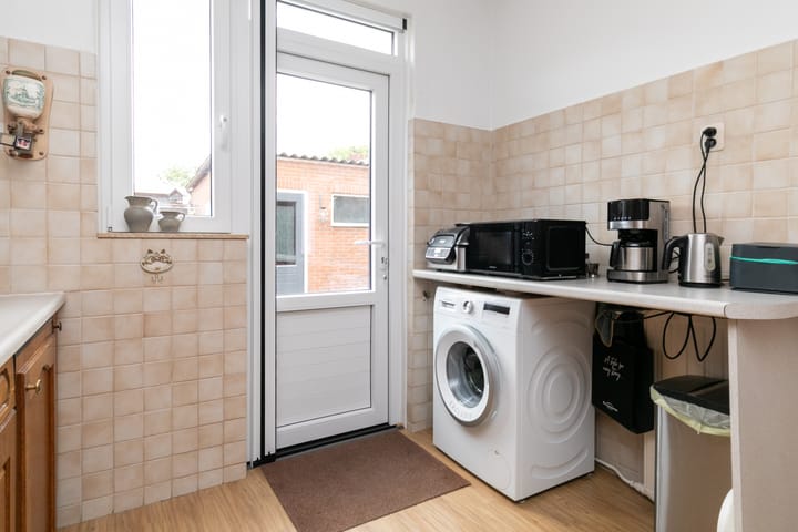 Photo 22 of Karel V Laan 45