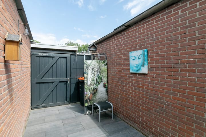 Photo 40 of Karel V Laan 45