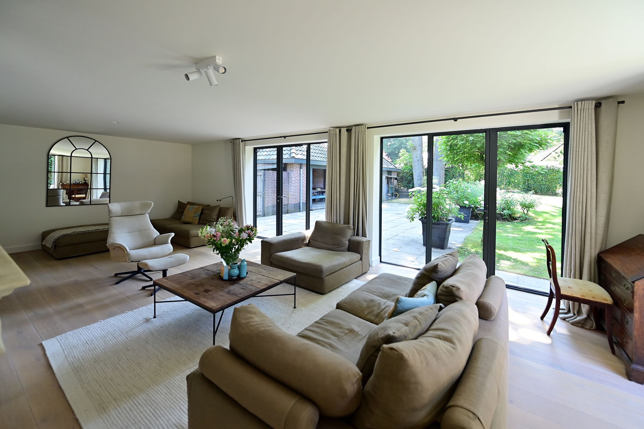 Foto 9 van Brediusweg 84