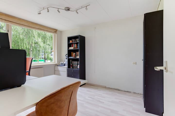 Foto 16 van Van Slingelandt-lanen 141