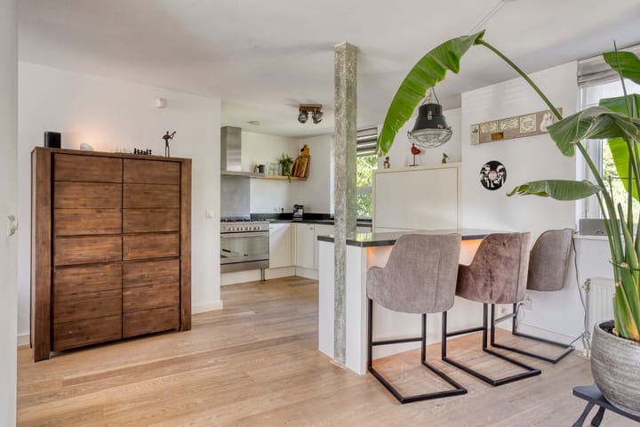 Foto 12 van Lisdodde 7