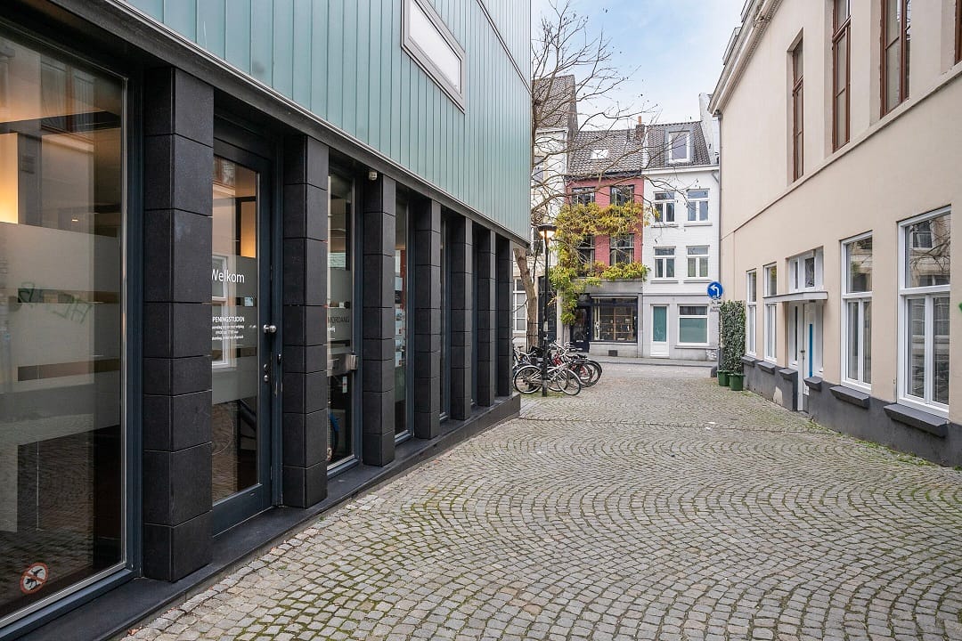 Bekijk foto 5 van Herdenkingsplein 50-A