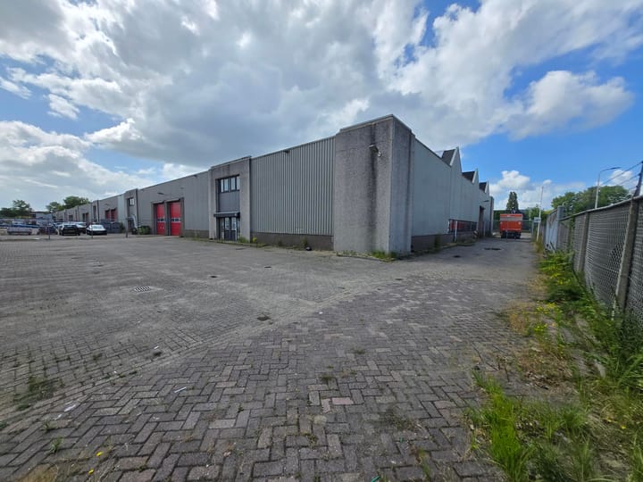Essebaan 43-45, Capelle aan den IJssel