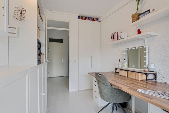 Photo 31 of Hekelingenstraat 3