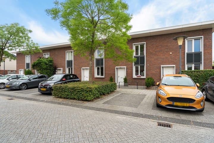 Photo 44 of Hekelingenstraat 3