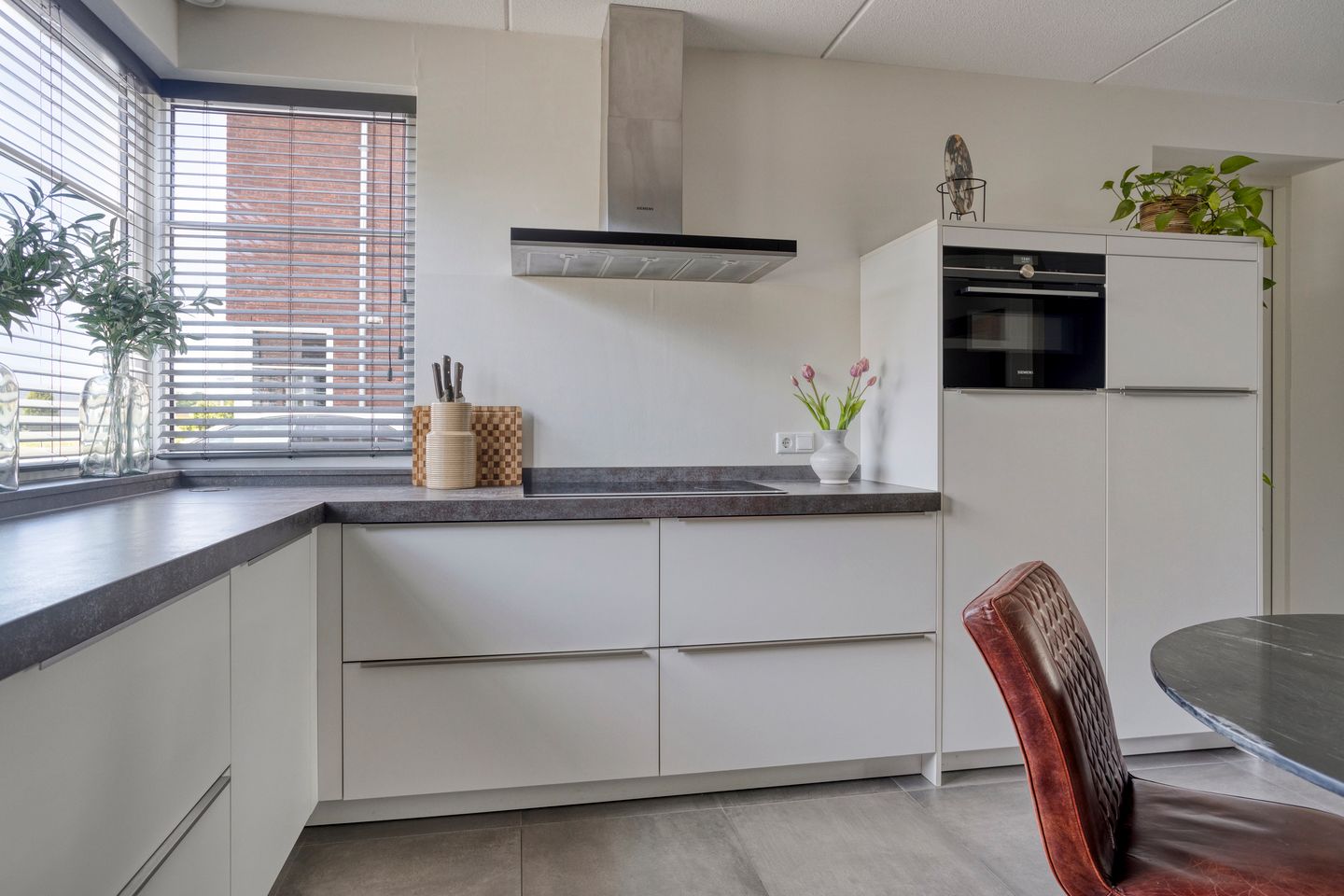 Foto 4 van Bomhof 70-A