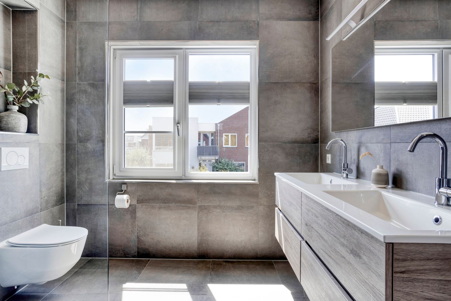 Foto 5 van Bomhof 70-A