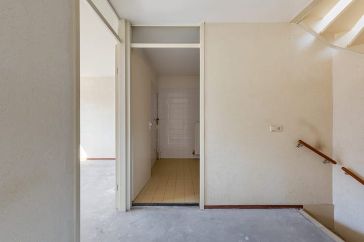 Photo 23 of Alsemstraat 79