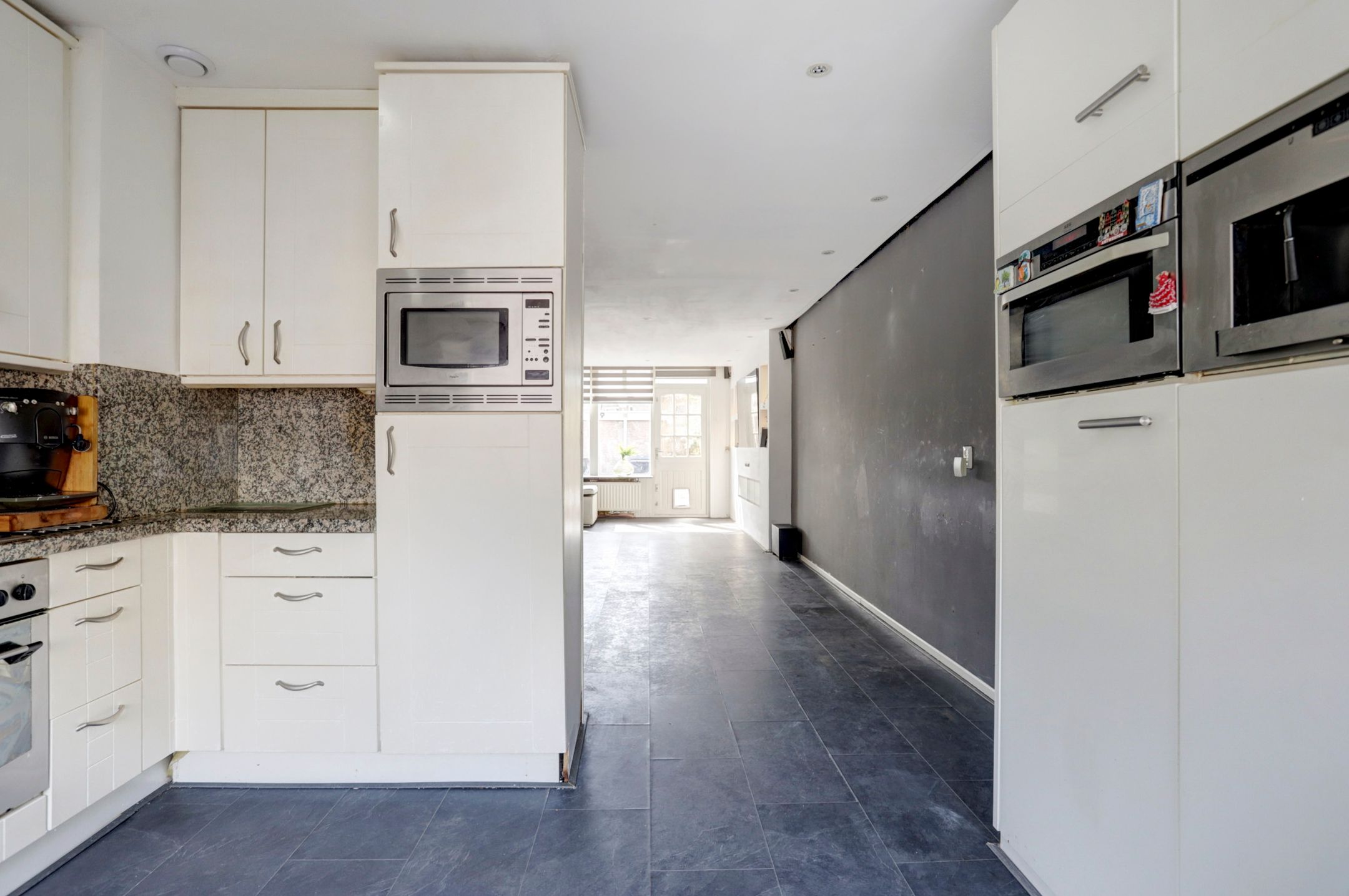 Foto 12 van Raadhuislaan 33