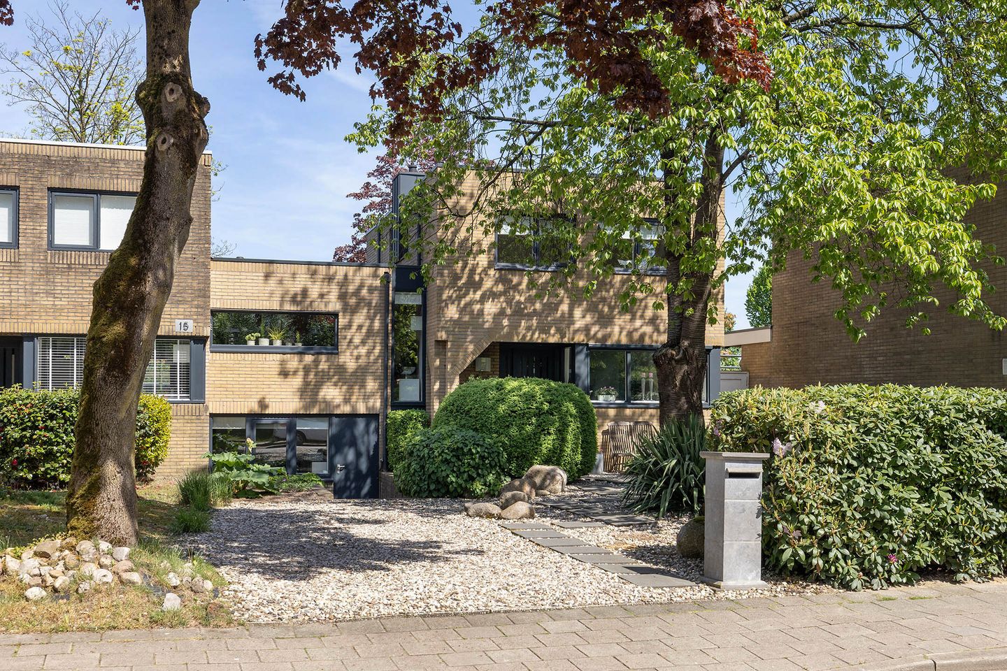 Diepenbrocklaan 17 main image
