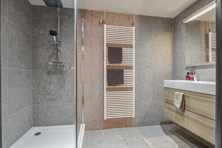 Foto 4 van Esserstraat 42