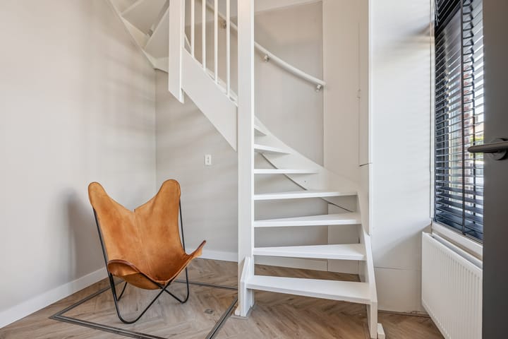 Foto 19 van Esserstraat 42