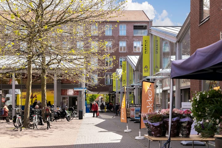 Foto 61 van Tweede Westerparklaan 128