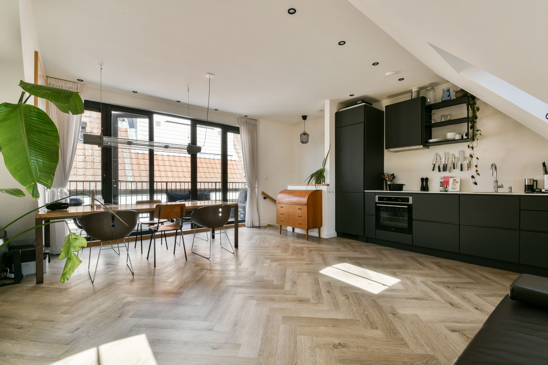 Swaluëstraat, 45, Zandvoort, 2042KA, Noord-Holland, Nederland 45 