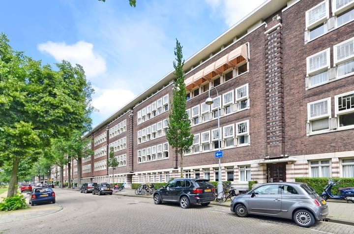 Minervalaan 57-2