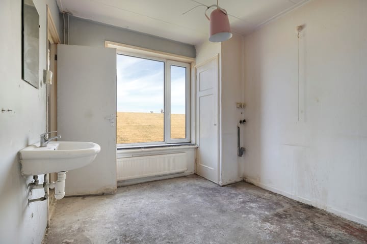 Photo 11 of Kanaalweg 67