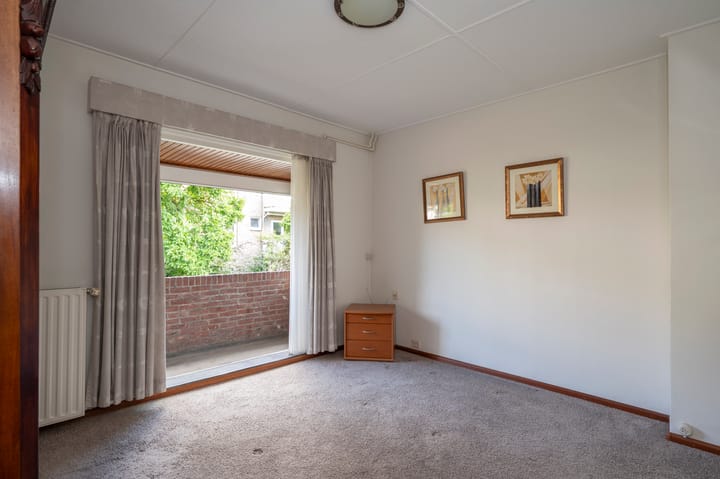 Foto 20 van Lintjensstraat 15