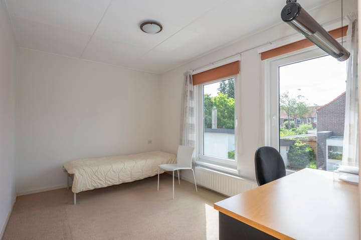 Foto 23 van Lintjensstraat 15