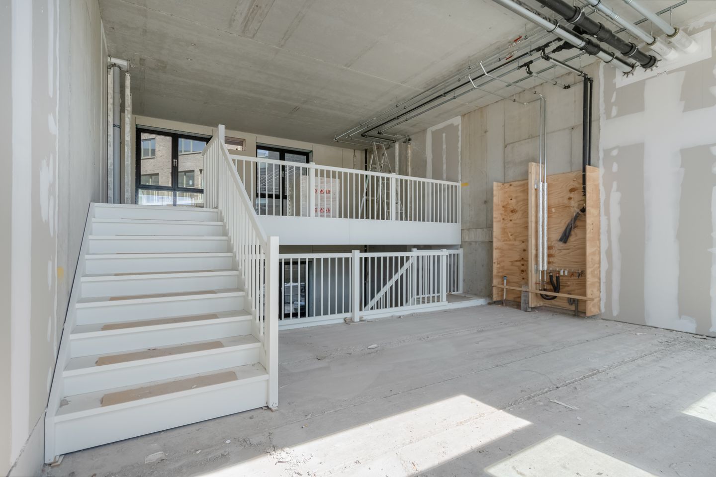 View photo 3 of Amstelstroomlaan 180-192