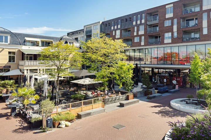 Foto 21 van Raadhuisplein 56