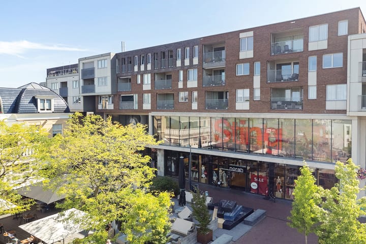 Foto 26 van Raadhuisplein 56