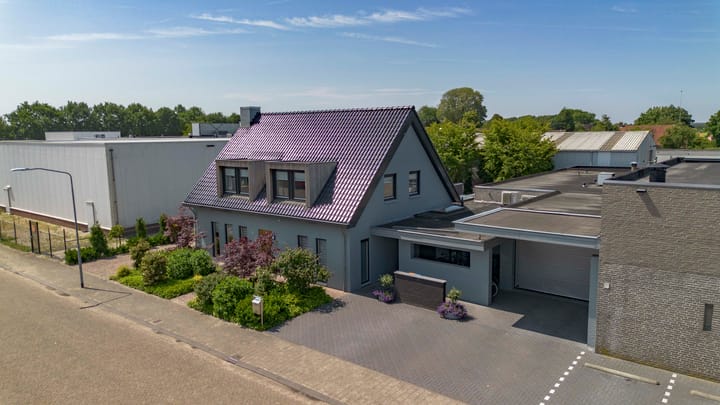 Veertels 10, Riel