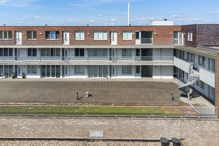 Foto 29 van Raadhuisplein 56