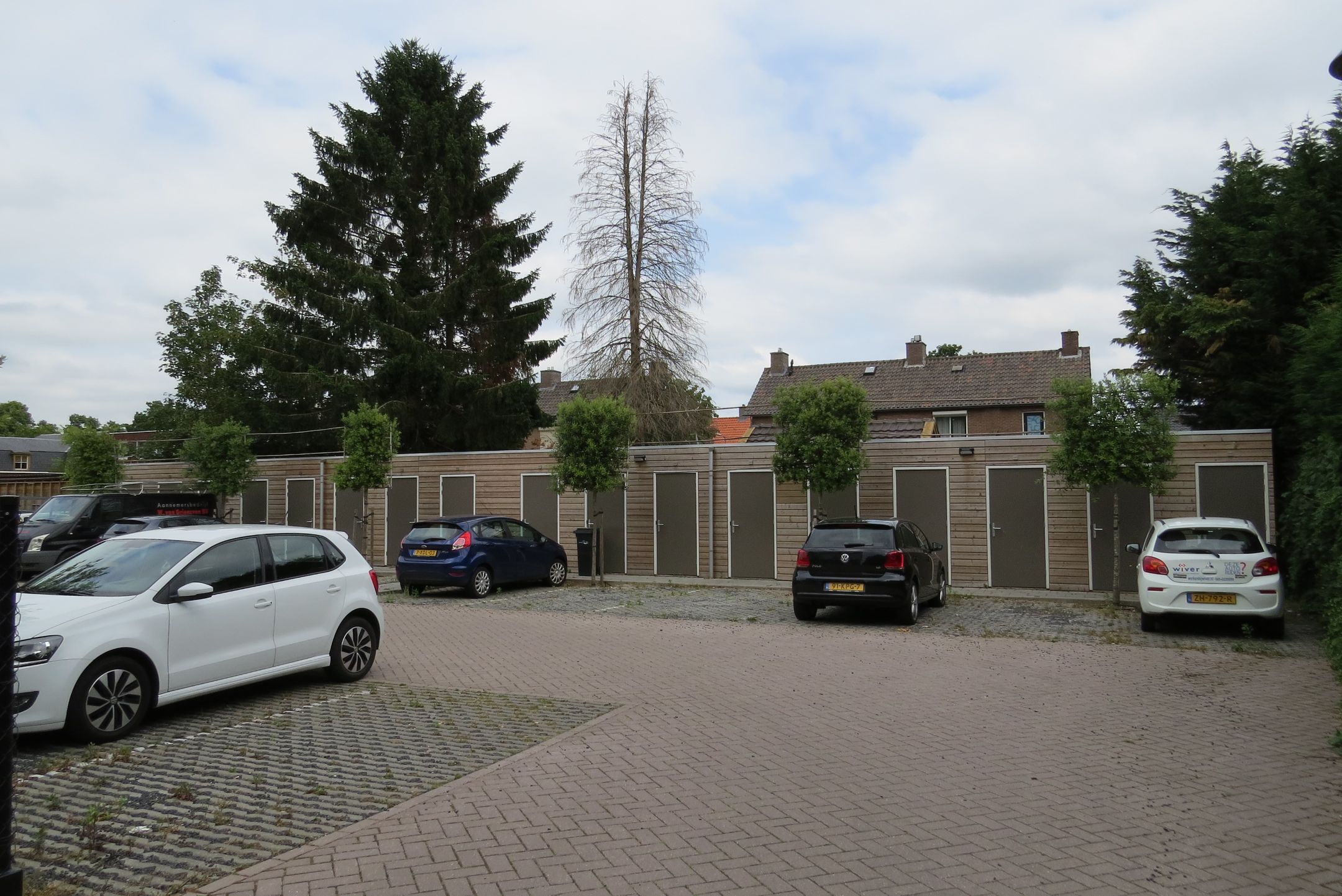 Photo 12 of Dorpstraat 48-E