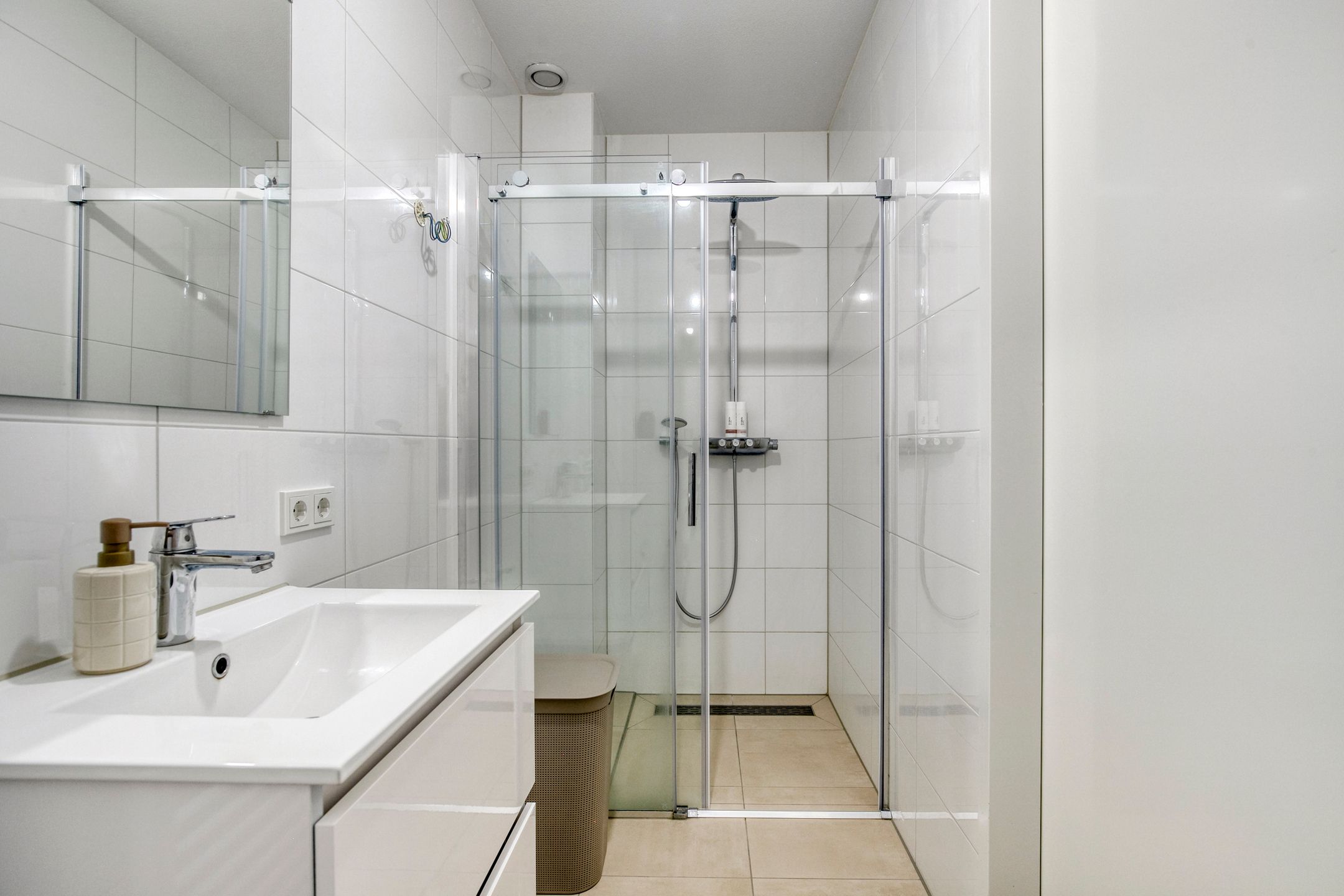 Photo 24 of Europalaan 714