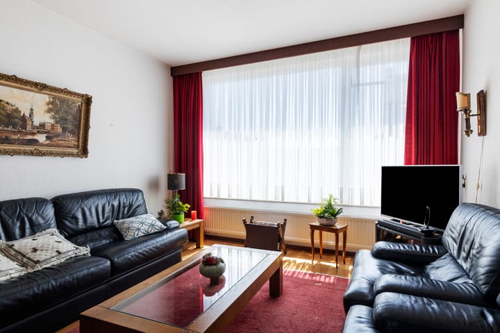 Foto 4 van Saturnushof 30