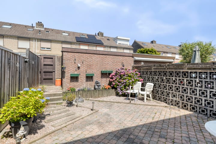 Foto 23 van Saturnushof 30