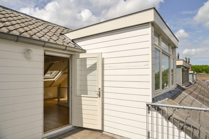 Foto 14 van Willem Barentszstraat 15-C