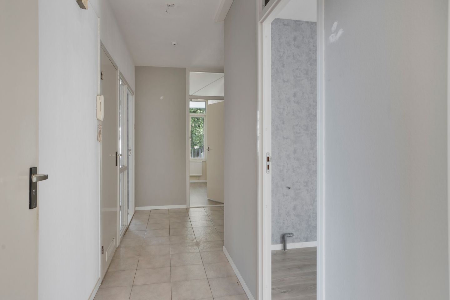 Foto 4 van Witte de Withstraat 35