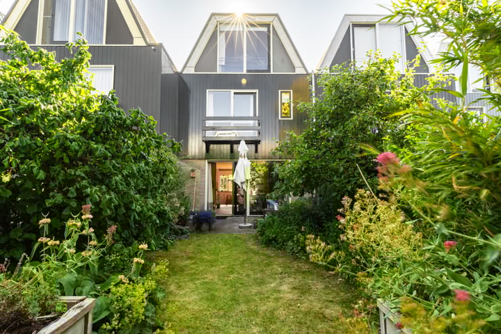 Foto 32 van Archipel 45 49