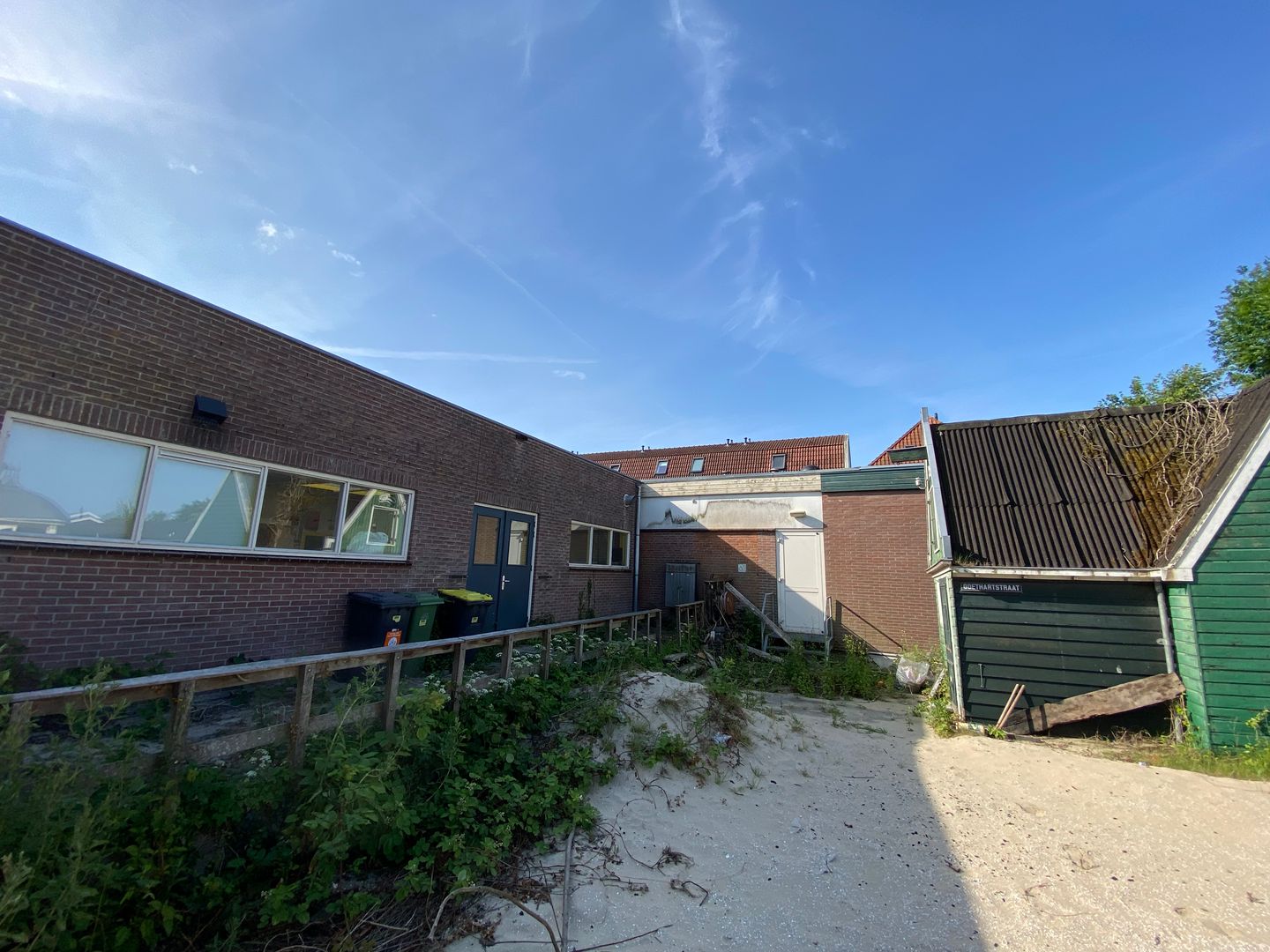 View photo 4 of Zuiderhoofdstraat 135