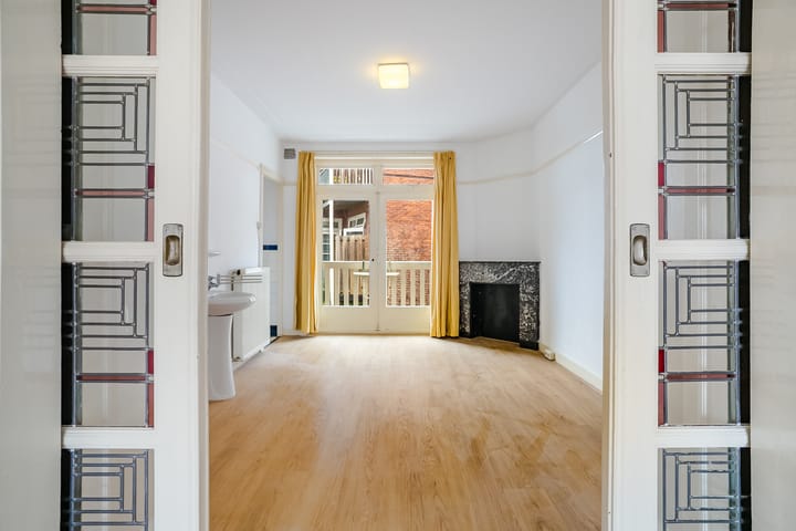 Foto 11 van Noorder Emmakade 11-A