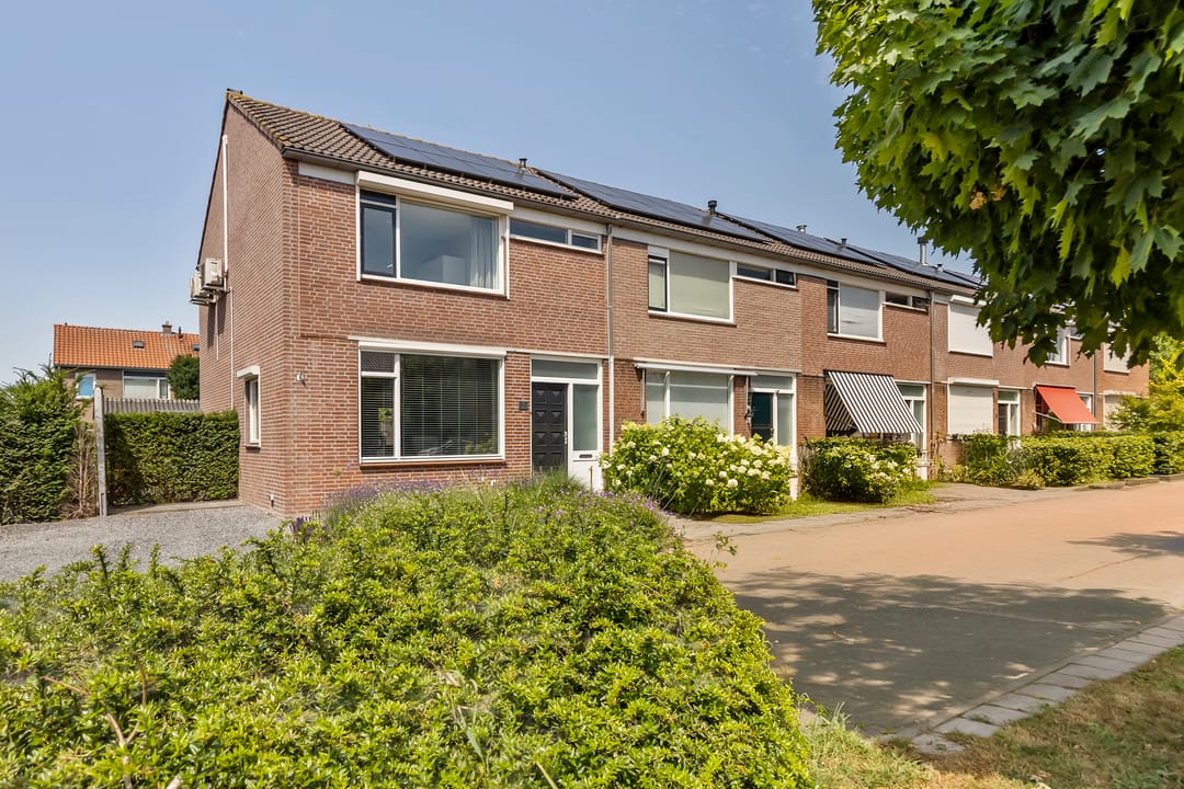 Photo 1 of Steurstraat 11