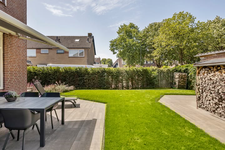 Foto 16 van Steurstraat 11