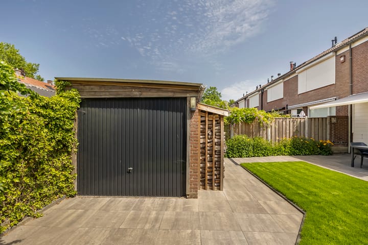 Foto 17 van Steurstraat 11