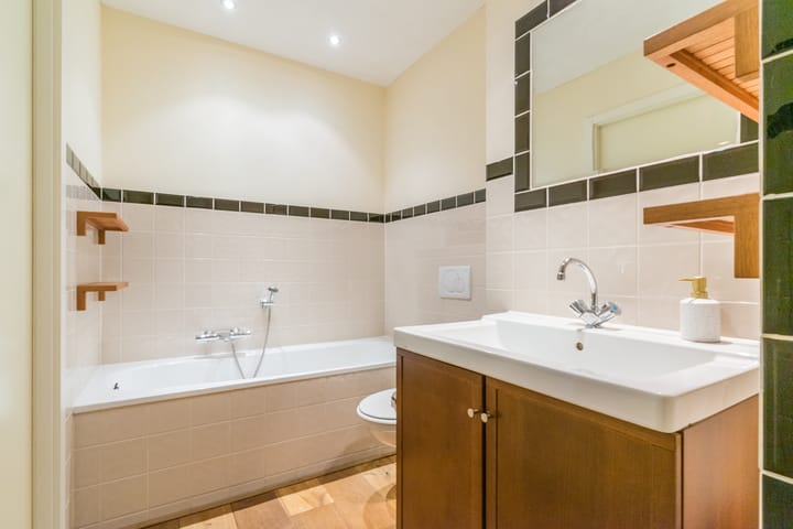 Foto 23 van van Erpstraat 64